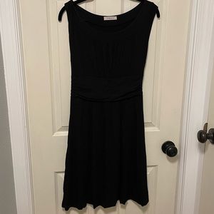 Gilli black dress